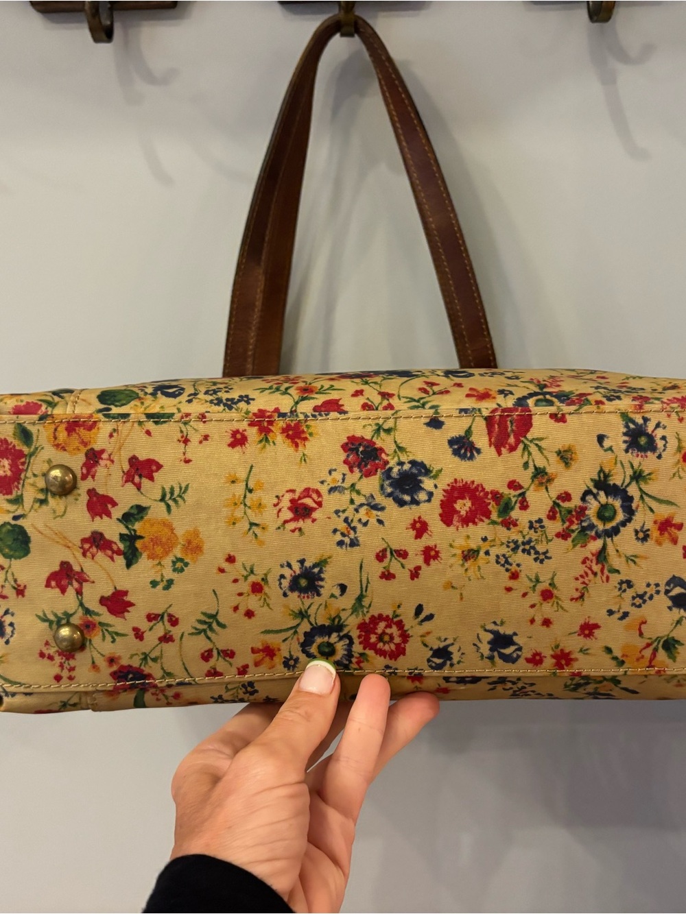 Patricia Nash Cream Floral Canvas Tote with Brown Leather Trim - Picture 3 of 16